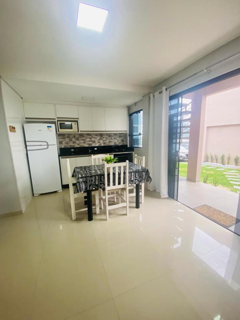 Apartament Residencial Mariano 4 - Vista Para Praia E Mar Florianópolis Zewnętrze zdjęcie